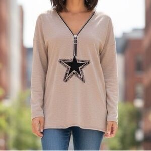 Collection by Cezele Sleeve Shirt with Half Zip & Star Detail Long Top size M